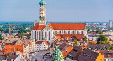 Augsbrug-shutterstock_1038334963