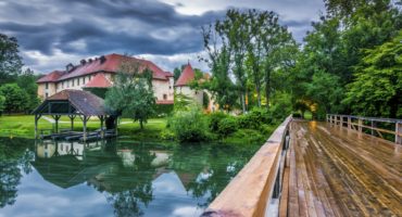 Otočec-shutterstock_714433234