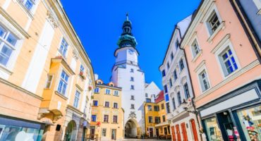 Bratislava-shutterstock_726701725